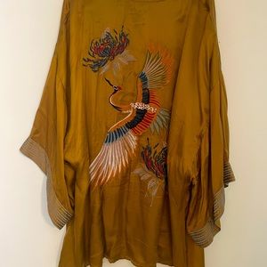 Kimono Embroidered Wrap